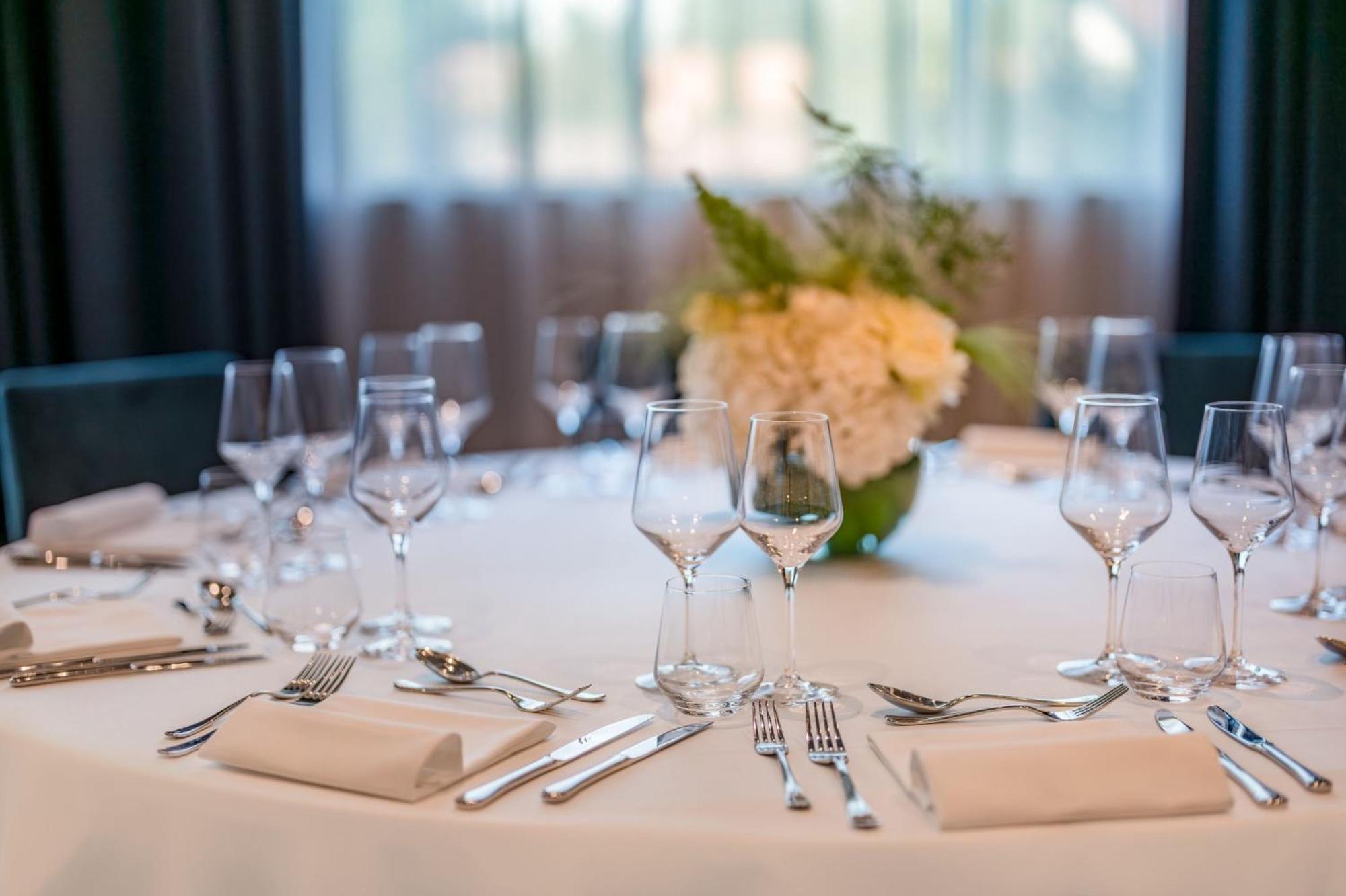 Geneva Marriott Hotel Meyrin Eksteriør bilde
